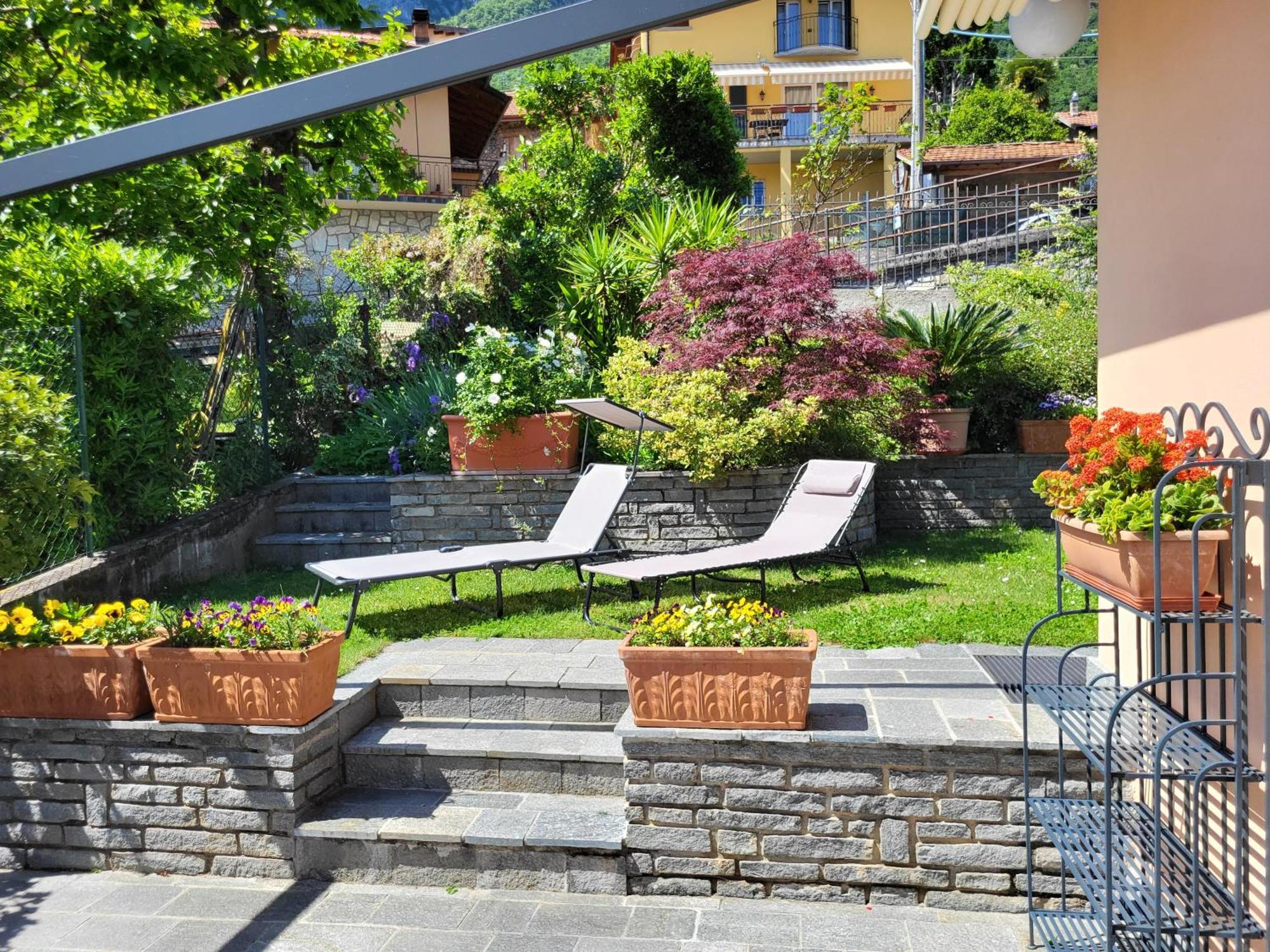 Casa Intignano - Appartamento Con Terrazzo Vista Lago Tremezzo Exterior photo