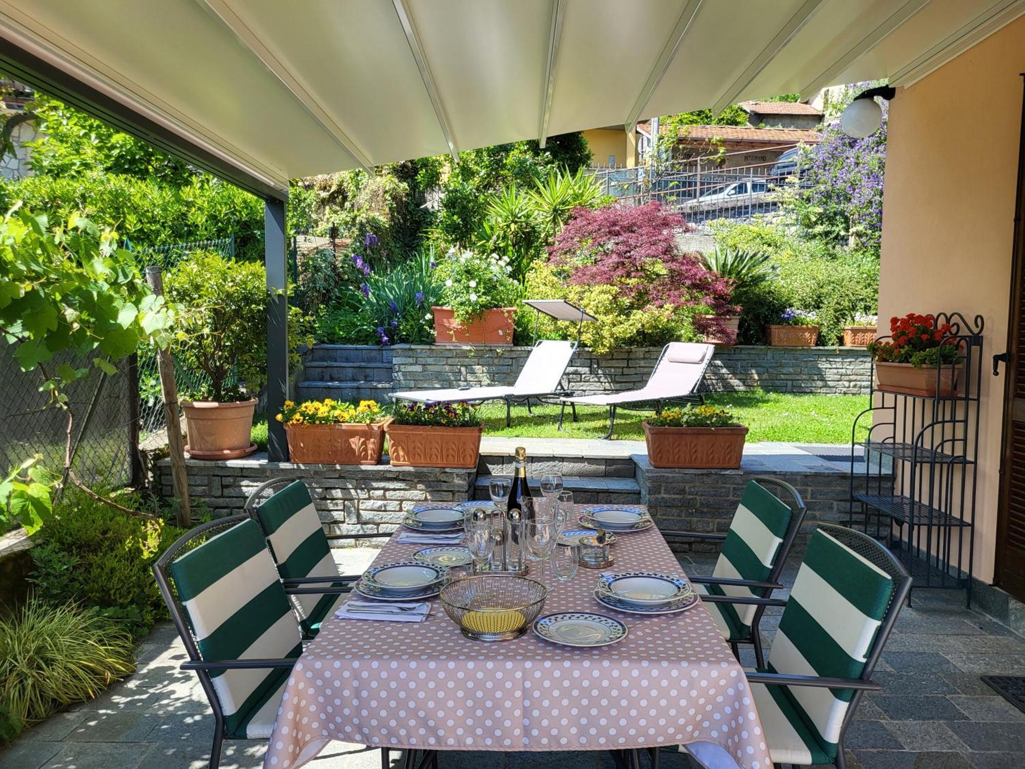 Casa Intignano - Appartamento Con Terrazzo Vista Lago Tremezzo Exterior photo