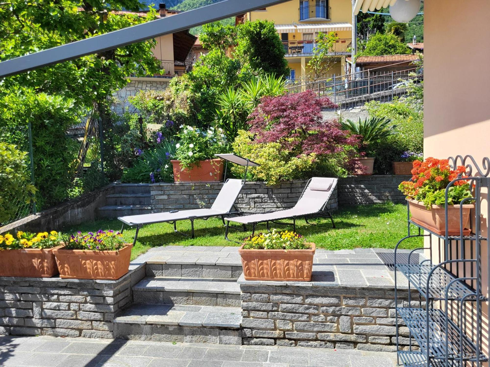 Casa Intignano - Appartamento Con Terrazzo Vista Lago Tremezzo Room photo